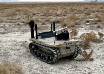 Türkiye’nin Geliştirdiği Robot Asker “Barkan” Füze Attı