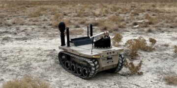 Türkiye’nin Geliştirdiği Robot Asker “Barkan” Füze Attı