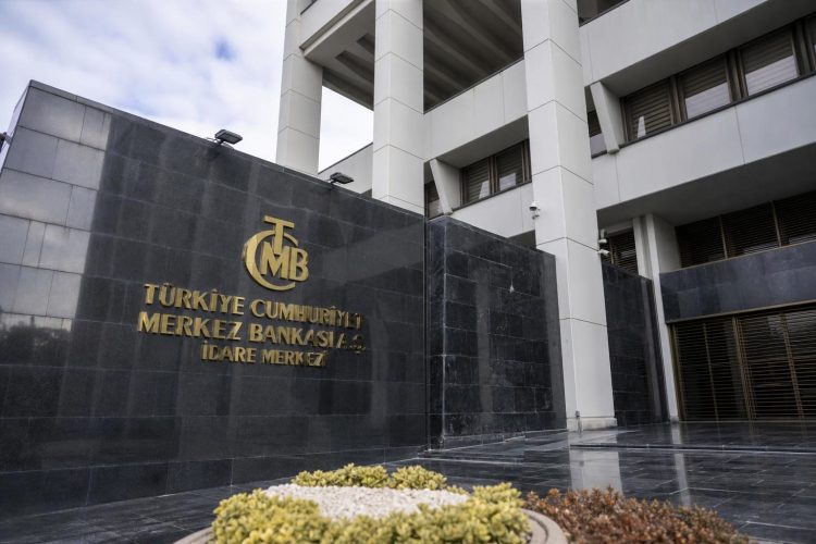 TCMB faiz kararı ne zaman açıklanacak takvimini inceleyen ekonomistler